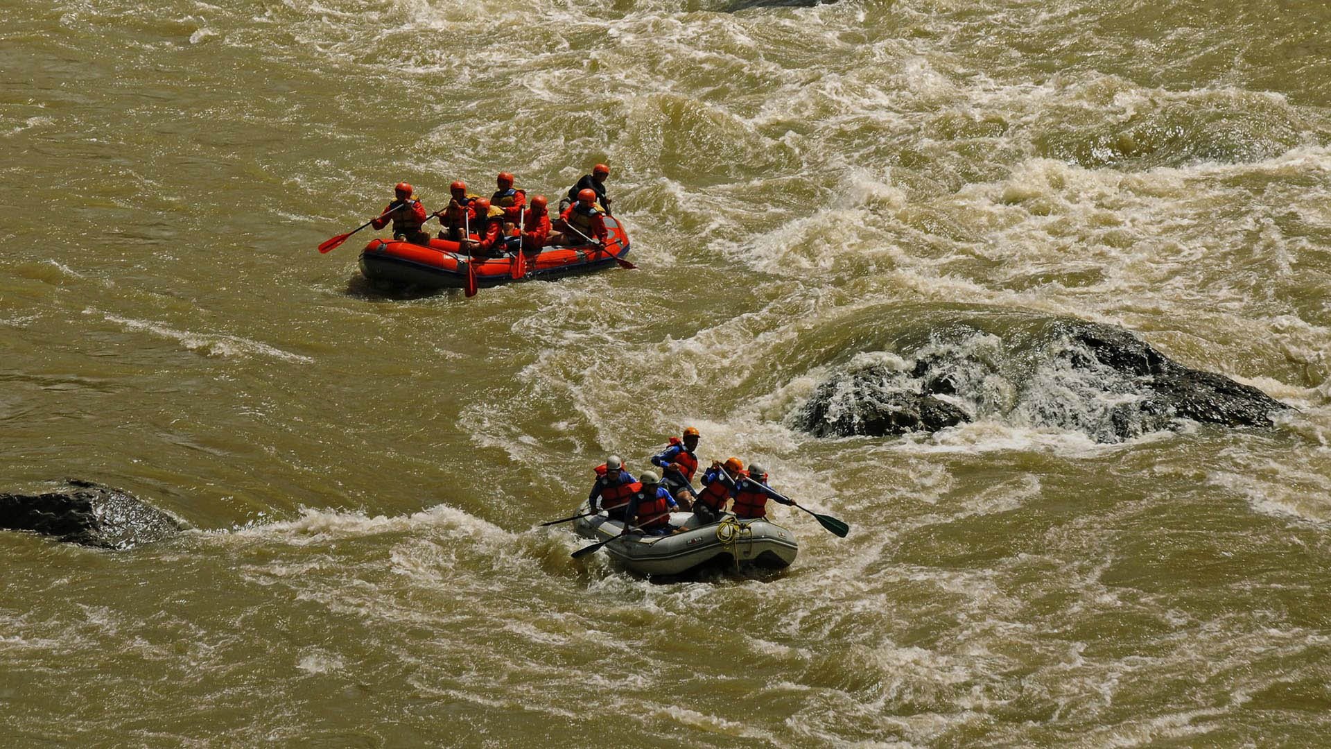 Rafting in the Colca River